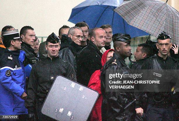 Montigny-les-Metz, FRANCE: Convicted serial killer Francis Heaulme is pictured, 03 October 2006 in Montigny-les-Metz, Eastern France, during a...