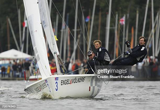 The Finland team in action during the final of the Match Race European Championships on October 3, 2006 in Hamburg, Germany.