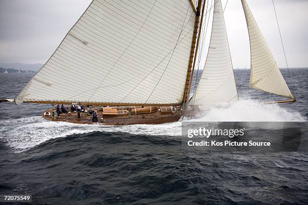 Upwind Ship Rig Upwind Photos and Premium High Res Pictures - Getty Images