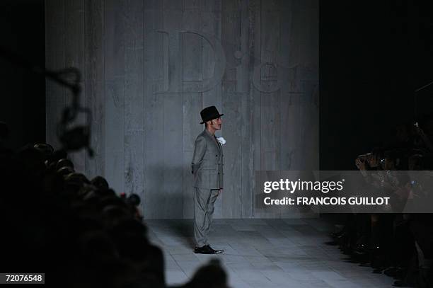 British designer John Galliano acknowledged the public at the end of Christian Dior Spring/Summer 2007 ready-to-wear collection show in Paris, 03...