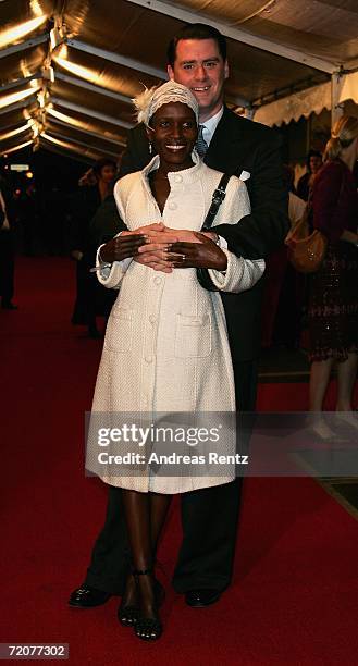 Andrej Hermlin-Leder and wife Joyce attend the Quadriga Award at the Komische Opera on October 3, 2006 in Berlin, Germany.