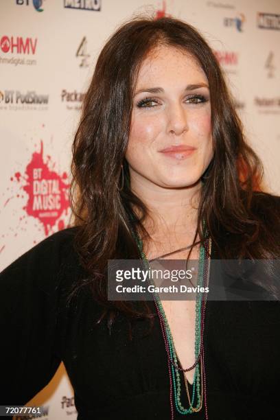 Sandi Thom arrives the BT Digital Music Awards at the Roundhouse on October 3, 2006 in London, England.