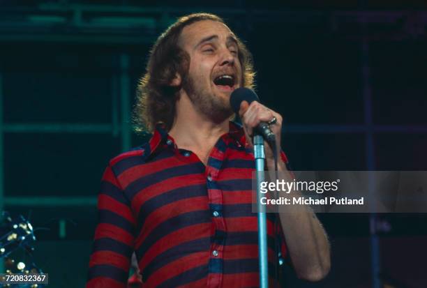 Singer Roger Chapman performing with English rock group Family on the BBC TV show, 'The Old Grey Whistle Test', London, 1971.