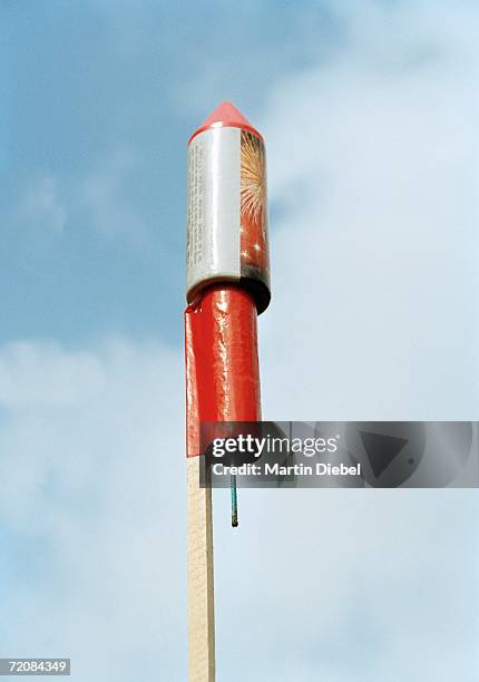 White Tube Rockets Rocket Tube Photos and Premium High Res Pictures - Getty Images