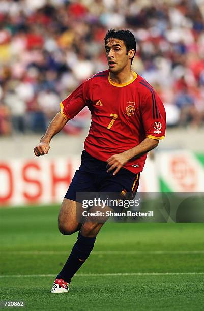 Spanish Raul Raul Spain Photos and Premium High Res Pictures - Getty Images
