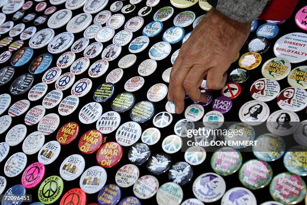 Buttons Protest Rally 96 George W Bush Button Stock Photos, High-Res Pictures, and Images ...