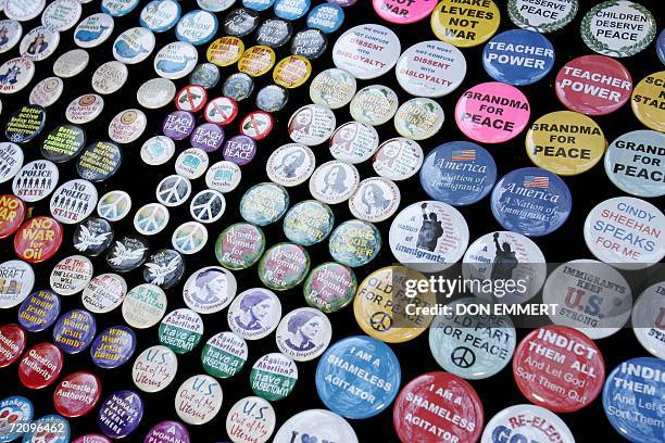 Buttons Protest Rally 96 George W Bush Button Stock Photos, High-Res Pictures, and Images ...