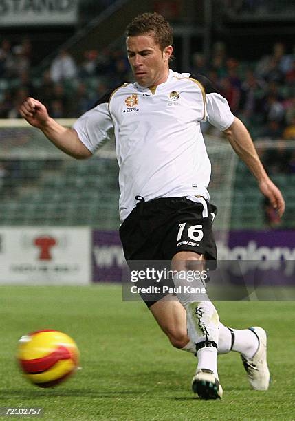 Noah Hickey of the Knights in action during the round seven Hyundai A-League match between Perth Glory and the New Zealand Knights at Members Equity...