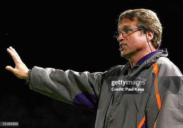 Glory coach Ron Smith instructs his players during the round seven Hyundai A-League match between Perth Glory and the New Zealand Knights at Members...