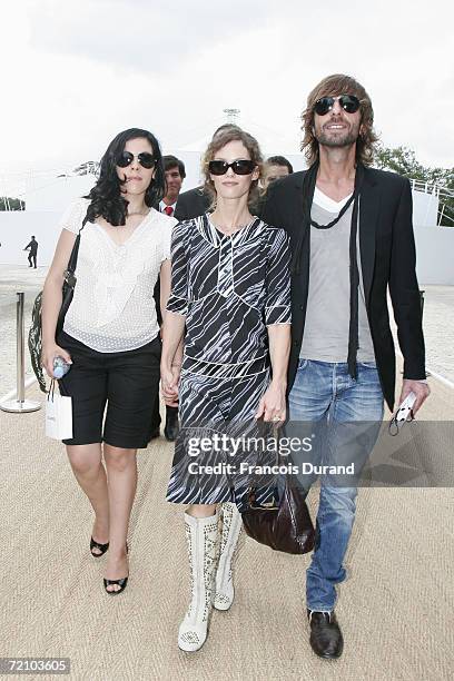 French actress/singer Vanessa Paradis , sister Alison and guest attend the Chanel Haute Couture Fall-Winter 2006/07 Fashion show during Paris Fashion...