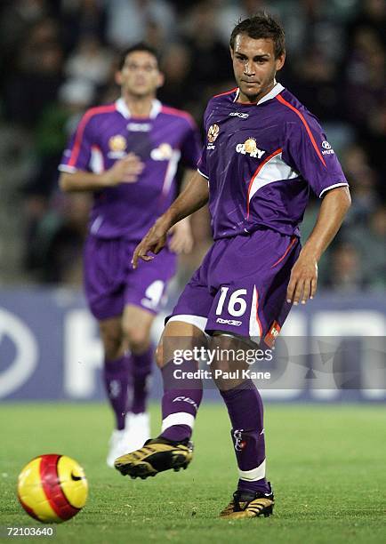 Adrian Webster of the Glory passes the ball during the round seven Hyundai A-League match between Perth Glory and the New Zealand Knights at Members...