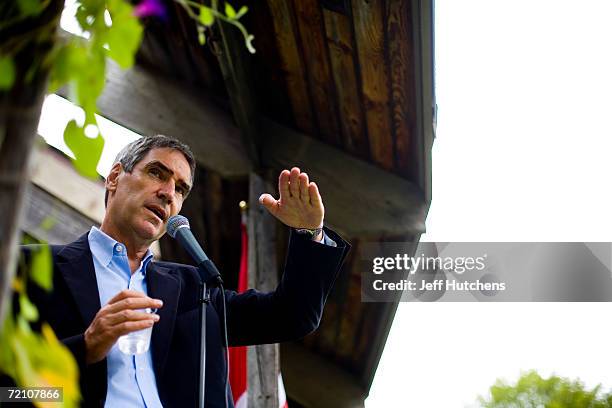 Michael Ignatieff campaigns for the leadership of the Liberal Party at the Victoria Parks Community Centre August 19, 2006 in Ontario, Canada.