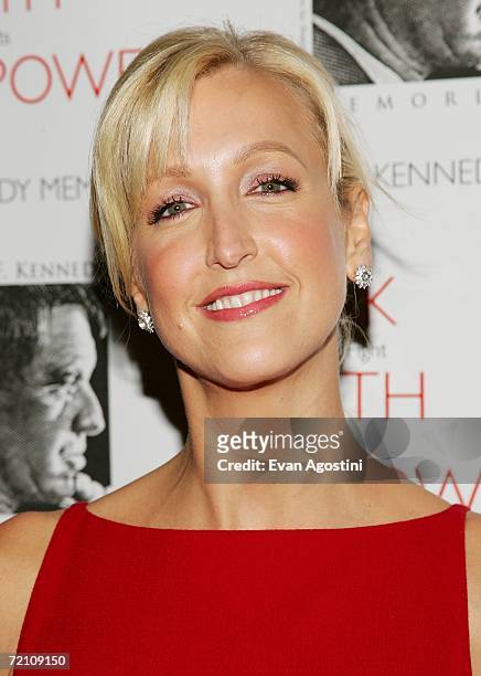 Journalist Lara Spencer attends the Speak Truth To Power Memorial Benefit Gala at Pier Sixty, October 6, 2006 in New York City.