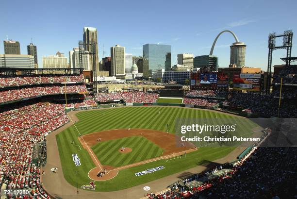 Starting pitcher Jeff Suppan of the St. Louis Cardinals pitches against the San Diego Padres during Game Three of the National League Division Series...