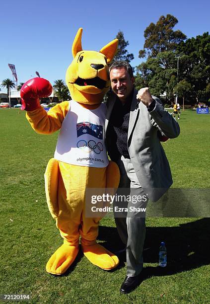 Mark Beretta from Channel 7 poses with the boxing kangaroo during the 2007 Australian Youth Olympic Festival launch at Sydney Olympic Park October 9,...