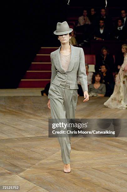 Model walks down the catwalk during the Alexander McQueen Fashion Show as part of Paris Fashion Week Spring/Summer 2007 on October 6, 2006 in Paris,...