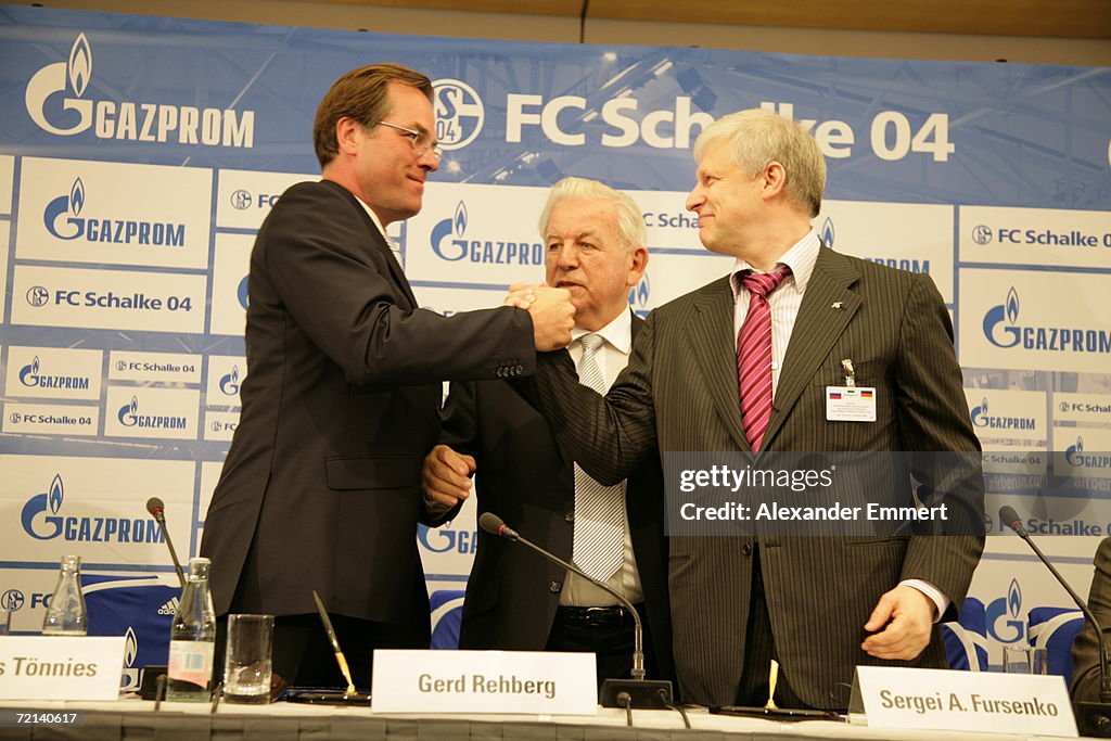 Press conference FC Schalke 04