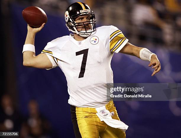 Quarterback Ben Roethlisberger of the Pittsburgh Steelers passes the ball against the San Diego Chargers during their NFL game on October 8, 2006 at...