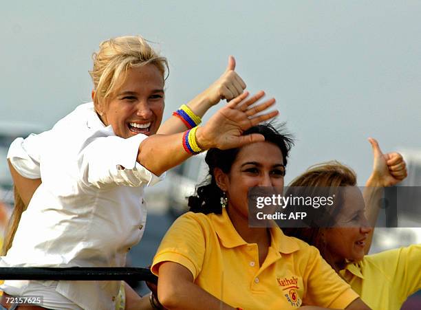 Presidential candidate Cinthya Viteri waves to supporters during the closing day campaign for the next Sunday elections 12 October in Guayaquil,...