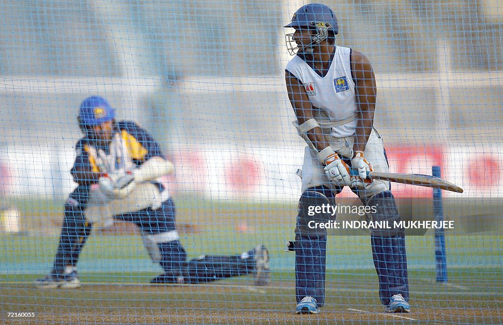 Sri Lankan cricketers Marvan Attapattu (