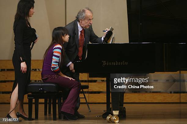Austrian pianist Paul Badura-Skoda instructs a student during his visit to the Central Conservatory of Music on October 13, 2006 in Beijing, China....
