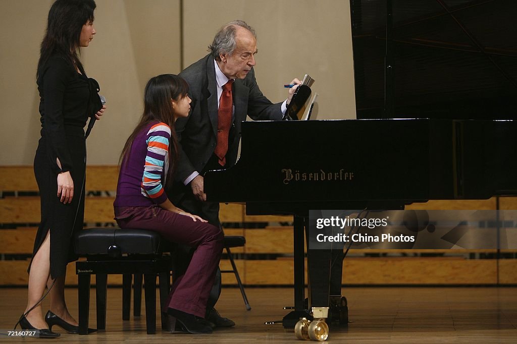 Austrian Pianist Paul Badura-Skoda Visits China