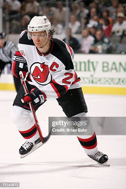 Patrik Elias of the New Jersey Devils skates during a game against the Dallas Stars at American Airlines Center on October 7, 2006 in Dallas, Texas....
