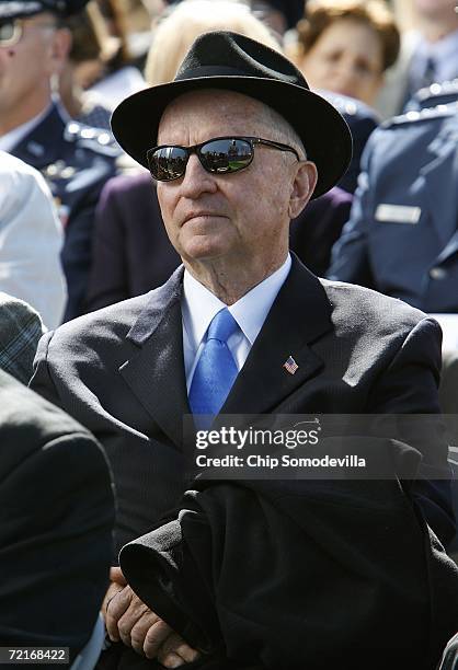 Ross Perot attends the dedication ceremony for the new U.S. Air Force Memorial October 14, 2006 in Arlington, Virginia. Perot's son, Ross Perot, Jr.,...