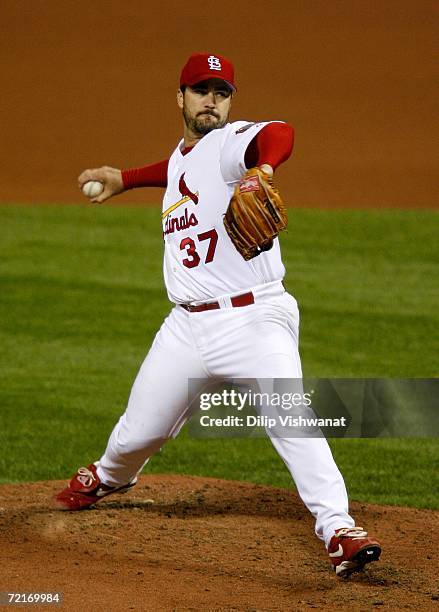 Jeff Suppan of the St. Louis Cardinals pitches against the New York Mets during game three of the NLCS at Busch Stadium on October 14, 2006 in St....