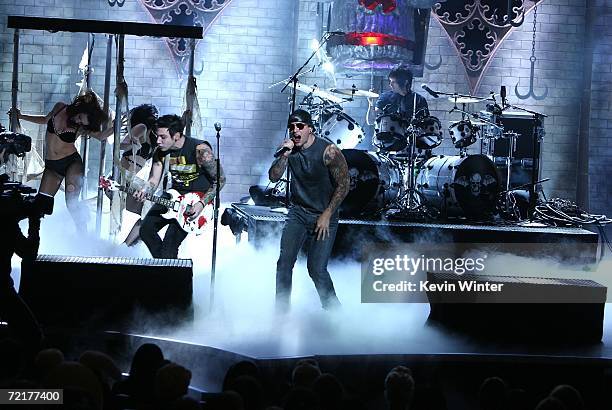 Avenged Sevenfold performs on stage during the fuse Fangoria Chainsaw Awards at the Orpheum Theater on October 15, 2006 in Los Angeles, California....
