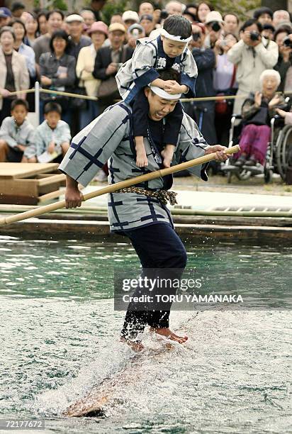 Japanese Raft 91 Edo Float Stock Photos, High-Res Pictures, and Images - Getty Images