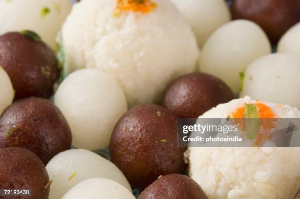 Gulab Rasagulla Rasgulla Photos and Premium High Res Pictures - Getty Images