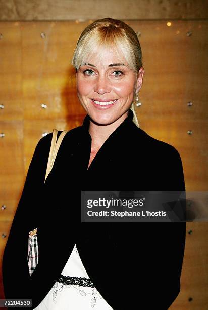 Swimmer Susie Maroney arrives at the An Evening With Patch Adams Fundraiser at the Sofitel Wentworth on October 18, 2006 in Sydney, Australia. The...