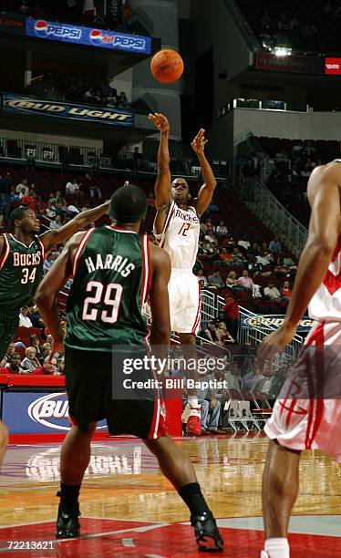 Noel Rafer 40 Mike Harris Basketball Player Stock Photos, High-Res Pictures, and ...