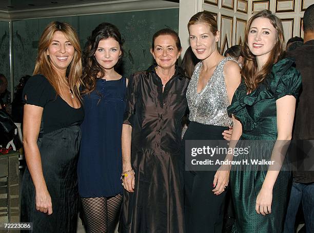 Nina Garacia, actress Ginnifer Goodwin, designer Rossella Jardini, Mary Alice Stephenson and Alexis Bryan attend a Moschino dinner at Bergdorf...