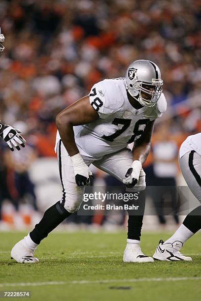 Offensive tackle Chad Slaughter of the Oakland Raiders lines up for a play against the Denver Broncos on October 15, 2006 at Invesco Field at Mile...