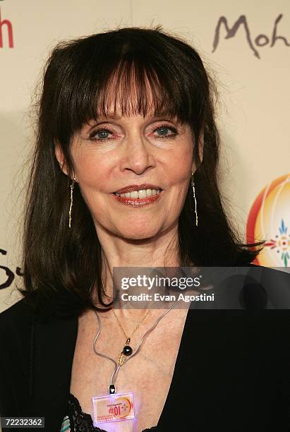 Actress Barbara Feldon poses at the Afterglow party during the Mohegan Sun 10th Anniversary celebration in the Cabaret Theatre at Mohegan Sun October...