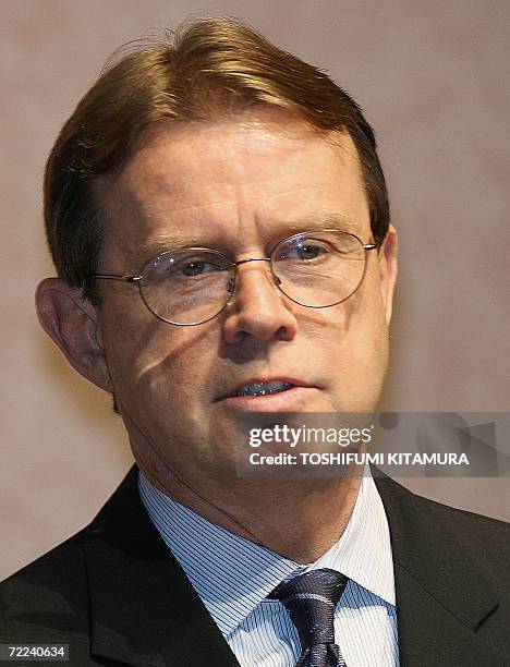 Kevin Rolens Conoco 91 Dell Ceo Kevin Rollins Stock Photos, High-Res Pictures, and Images ...