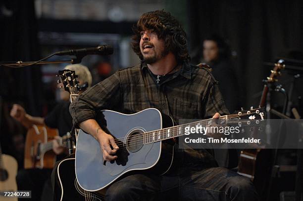 Dave Grohl and the Foo Fighters perform as part of the 20th Annual Bridge School Benefit at Shoreline Amphitheatre on October 22, 2006 in Mountain...