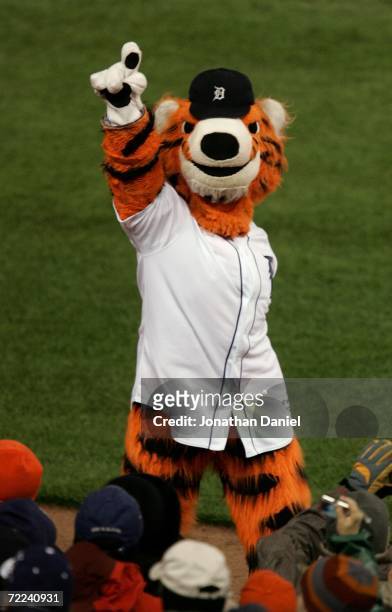 Paws, the mascot of the Detroit Tigers fires up the crowd against the St. Louis Cardinals during Game Two of 2006 World Series October 22, 2006 at...