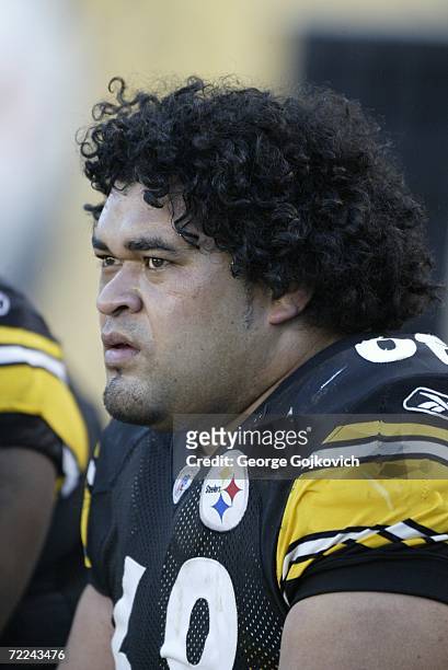 Offensive lineman Chris Kemoeatu of the Pittsburgh Steelers on the sideline during a game against the Kansas City Chiefs at Heinz Field on October...