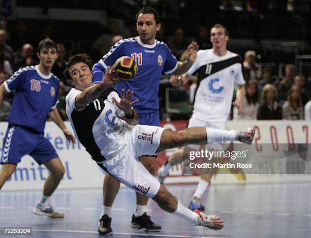 Andrej Klimovets of Germany throws at goal during the Statoil Handball World Cup match between Germany and Serbia at the AWD Dome on October 24, 2006...