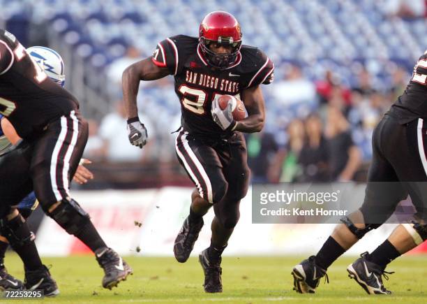 Brandon Bornes of the San Diego State Aztecs runs with the ball during the game against the Air Force Falcons on October 21, 2006 at Qualcomm Stadium...