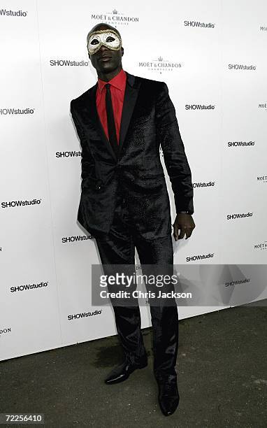 Designer Ozwald Boateng arrives at the Moet & Chandon Fashion Tribute to photographer Nick Knight on October 24, 2006 in London, England.
