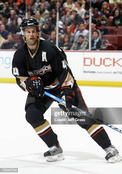 Rob Niedermayer of the Anaheim Ducks skates against the Dallas Stars at the Honda Center on October 15, 2006 in Anaheim, California. The Stars won...