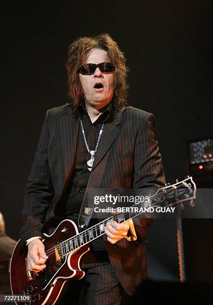 Guitarist Andy Taylor of British pop group "Duran Duran" performs 01 June 2005, at the Zenith in Paris. Taylor has quit the band on the US leg of...