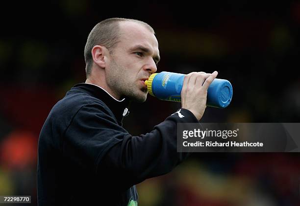 Danny Murphy of Spurs drinks from a water bottle during the Barclays Premiership match between Watford and Tottenham Hotspur at Vicarage Road on...