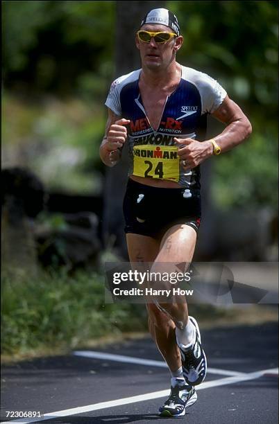 Spencer Smith in action during the 1998 Iron Man Triathlon in Kailua-Kona, Hawaii. Mandatory Credit: Harry How /Allsport