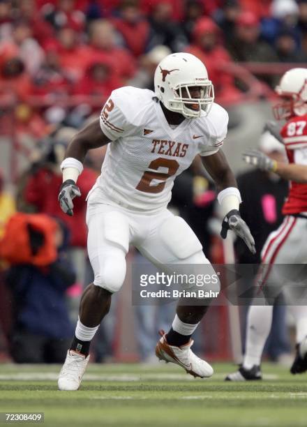 Sergio Kindle of the Texas Longhorns moves on the field during the game against the Nebraska Cornhuskers on October 21, 2006 at Memorial Stadium in...