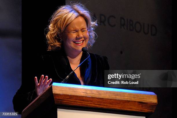 Comedian Caroline Rhea hosts photography's 4th Annual Lucie Awards at the American Airlines Theatre October 30, 2006 in New York City.